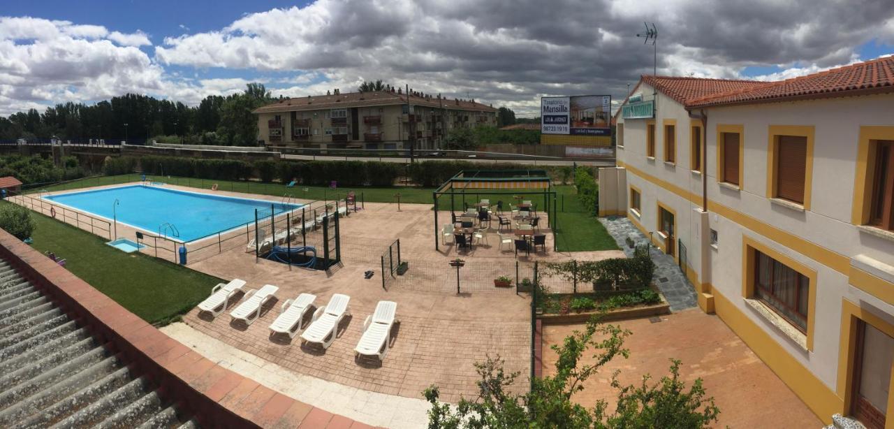El Delfin Verde Villarente Exterior foto